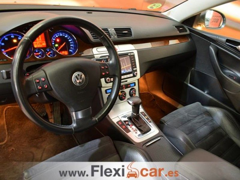 Volkswagen Passat 2.0 FSI Highline Tiptronic