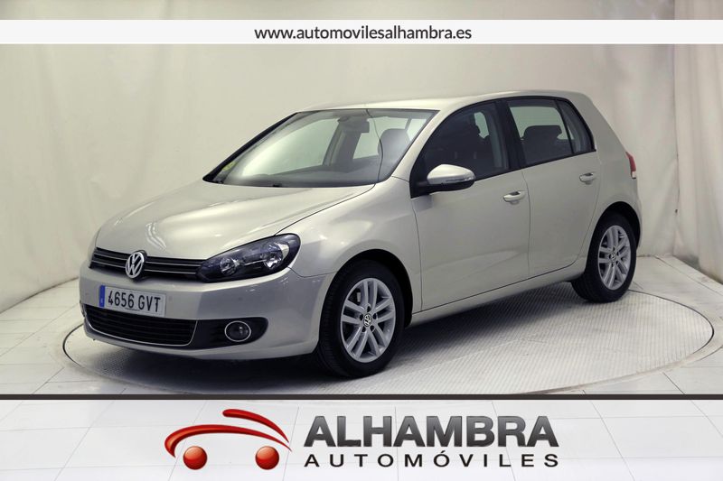 Volkswagen Golf 1.6 TDI 105 SPORT & MORE 5P