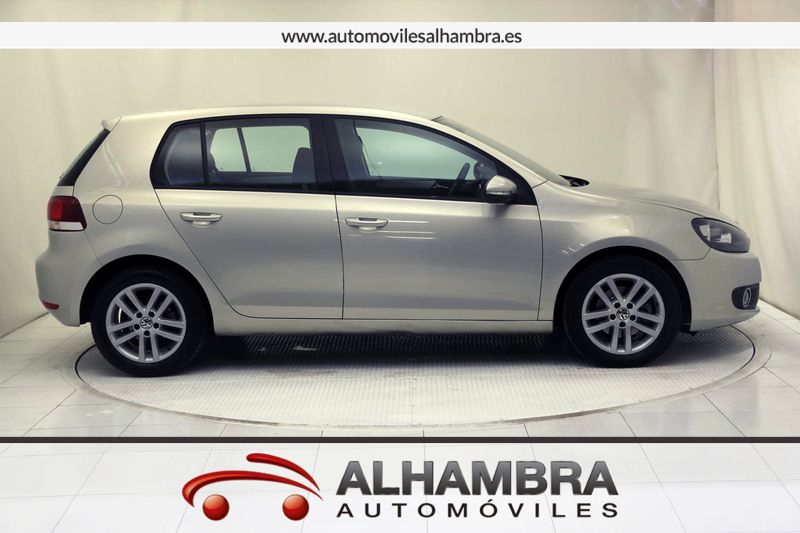 Volkswagen Golf 1.6 TDI 105 SPORT & MORE 5P