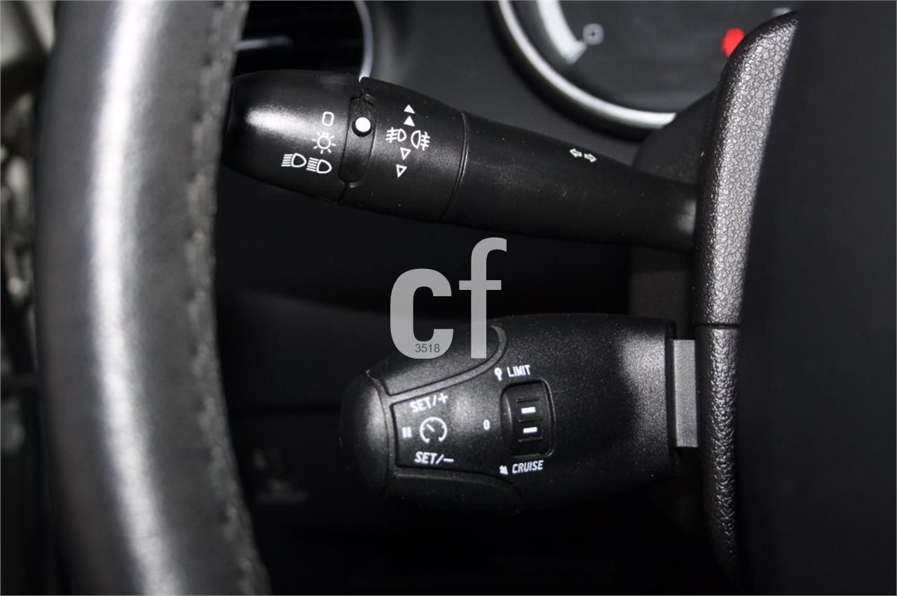 Peugeot 308 Confort 1.6 VTi 120