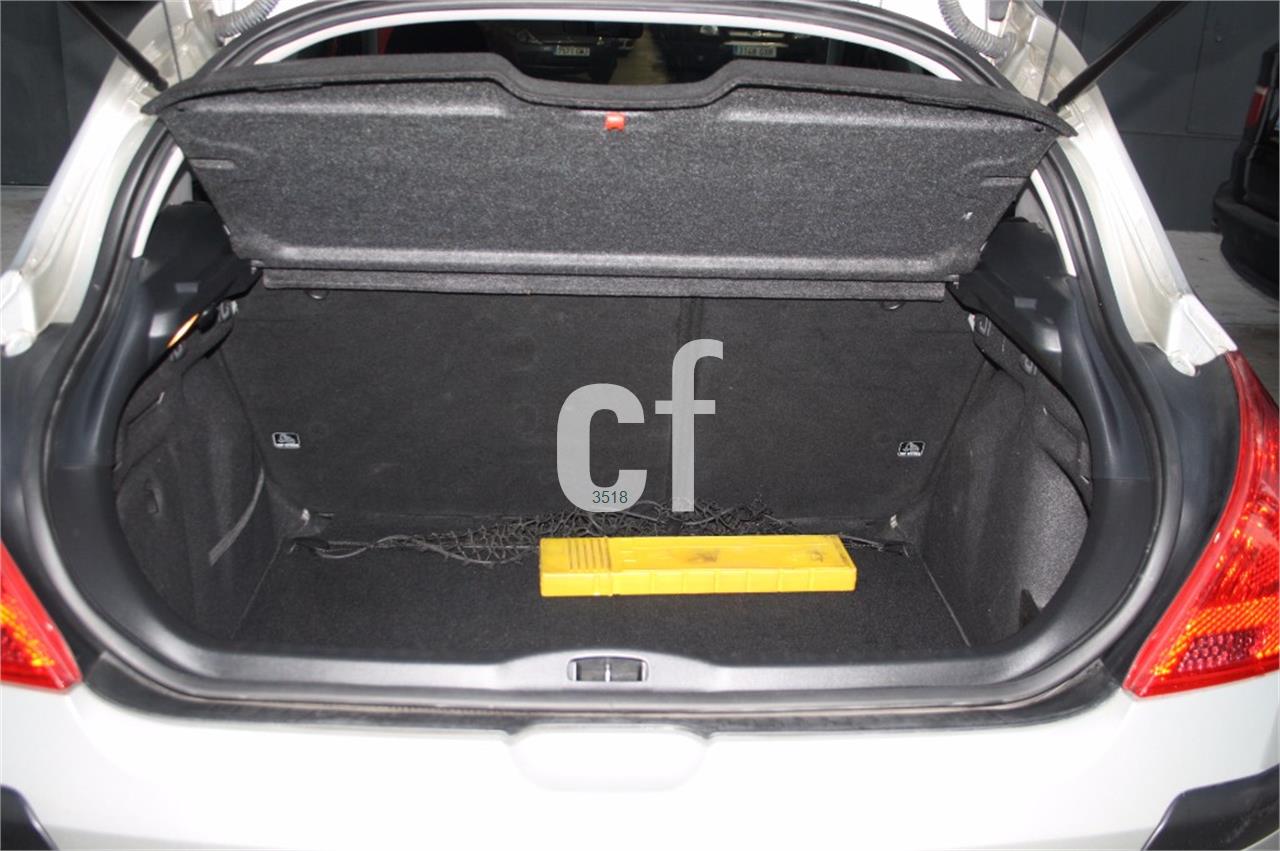 Peugeot 308 Confort 1.6 VTi 120