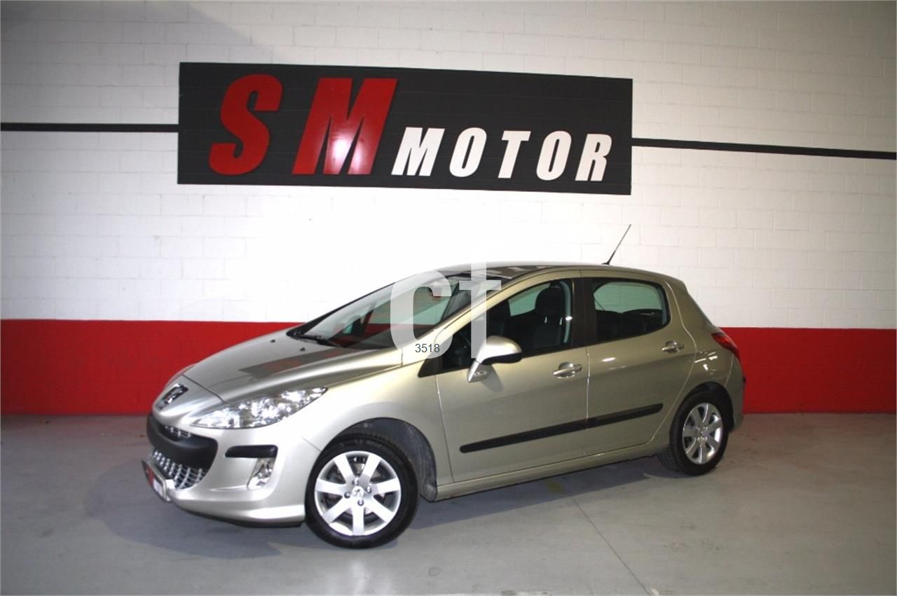 Peugeot 308 Confort 1.6 VTi 120