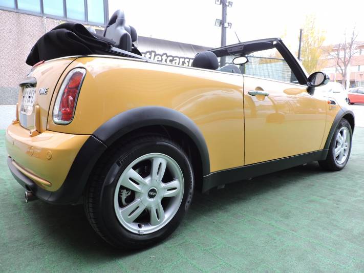 MINI One Cabrio 2p.