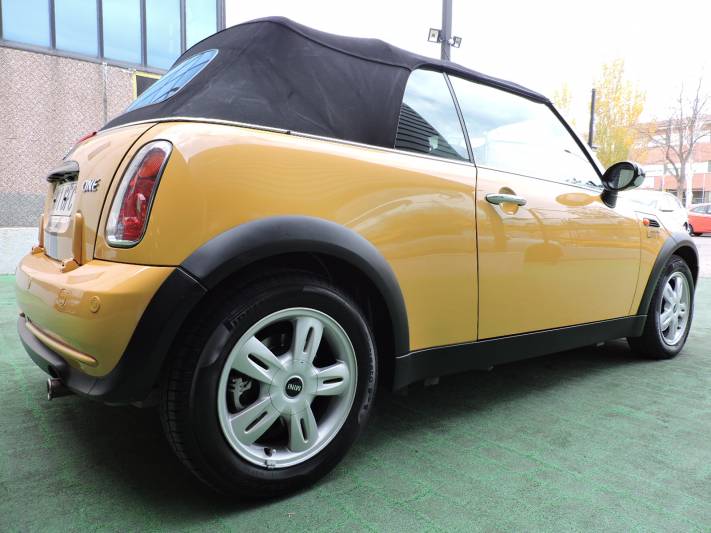 MINI One Cabrio 2p.