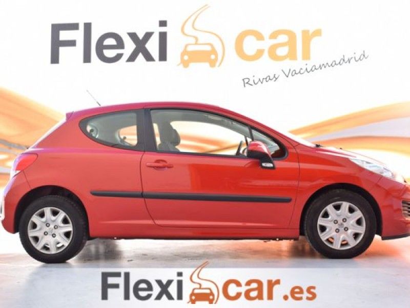 Peugeot 207 Confort 1.6 HDI 90