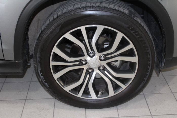 Mitsubishi ASX 160DI-D Motion