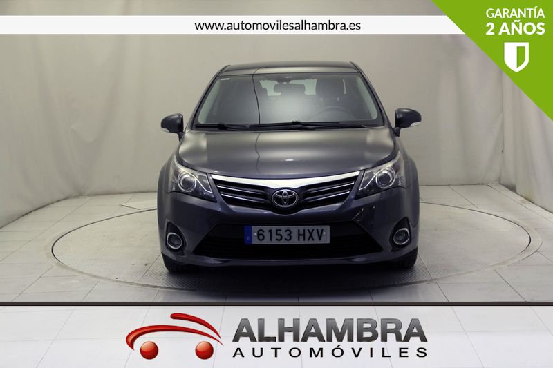 Toyota Avensis 120D ADVANCE 4P