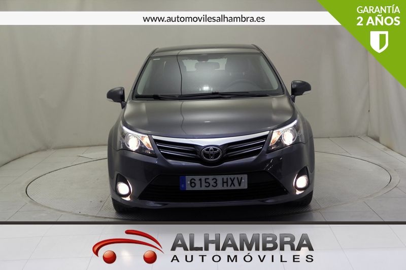Toyota Avensis 120D ADVANCE 4P