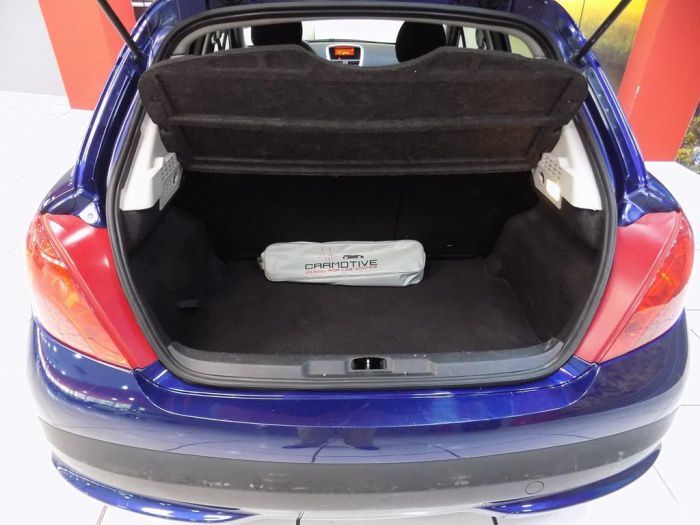Peugeot 207 1.4HDI Confort