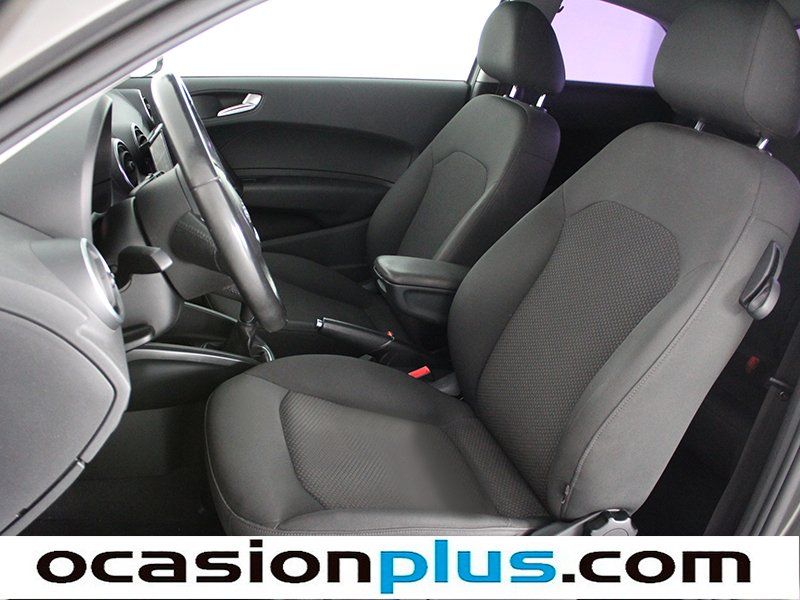 Audi A1 1.6 TDI Attraction 66 kW (90 CV)