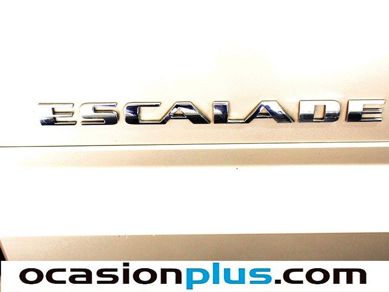 Cadillac Escalade 6.0 V8 345CV