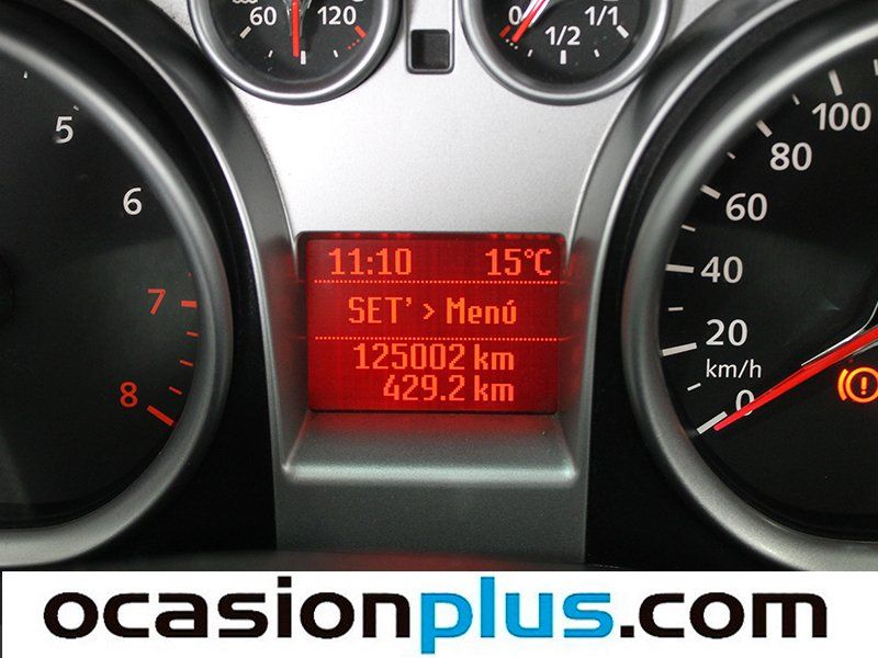 Ford Focus 2.0 CC Trend by David Delfín 145CV