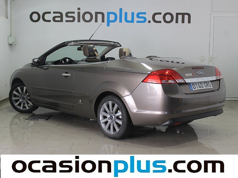 Ford Focus 2.0 CC Trend by David Delfín 145CV