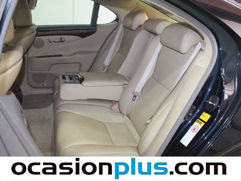 Lexus LS 460 460 President 279kW (380CV)