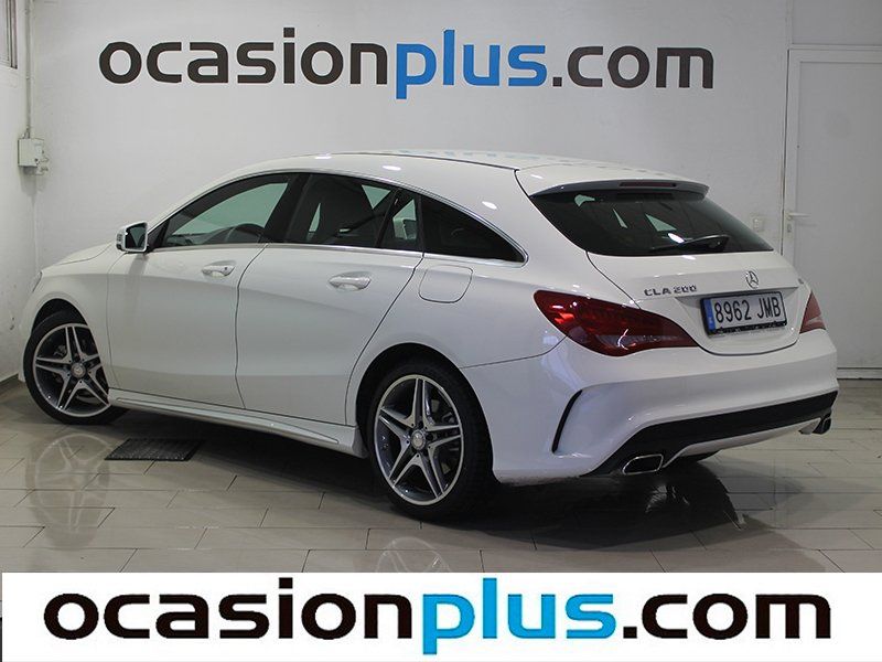 Mercedes-Benz CL CLA 200 d AMG Line  Shooting Brake 100 kW (136 CV)