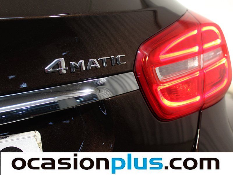 Mercedes-Benz CL GLA 250 4Matic AMG Line 155 kW (211 CV)