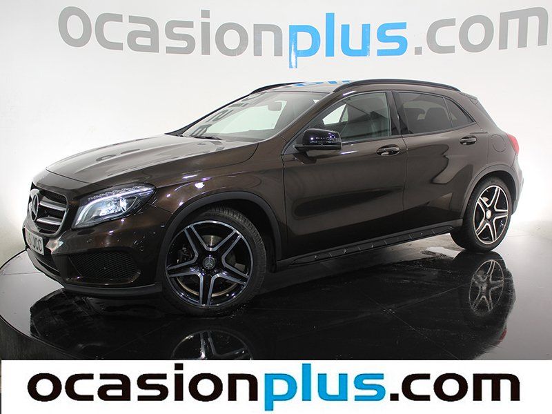 Mercedes-Benz CL GLA 250 4Matic AMG Line 155 kW (211 CV)