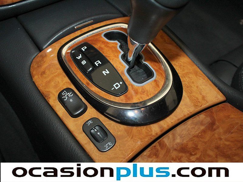 Mercedes-Benz CL S 500 225kW (306CV)