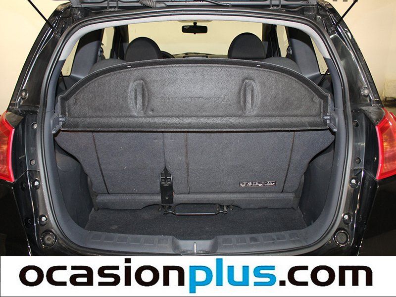 Mitsubishi Colt 1.1 12V Inform 55kW (75CV)