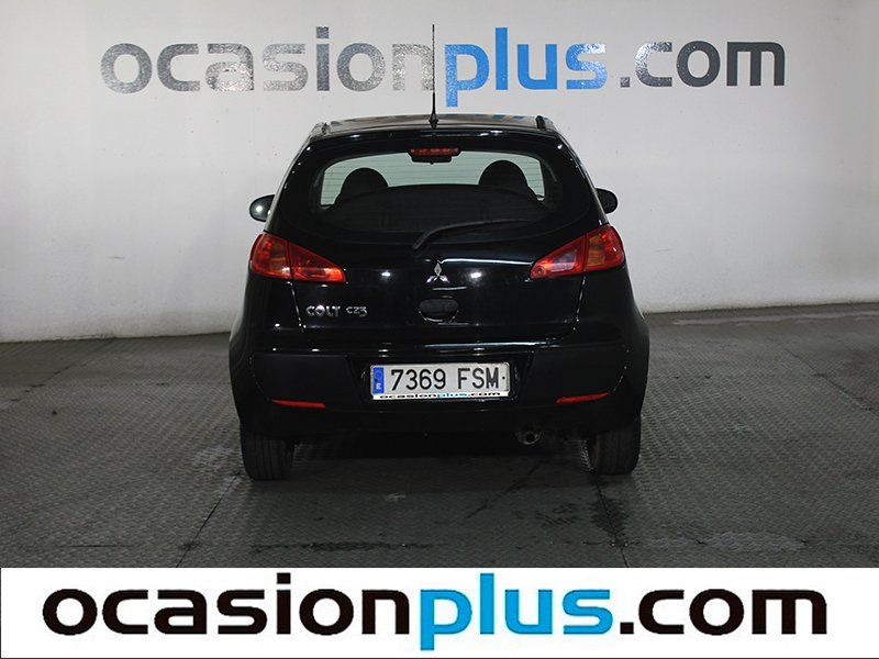 Mitsubishi Colt 1.1 12V Inform 55kW (75CV)