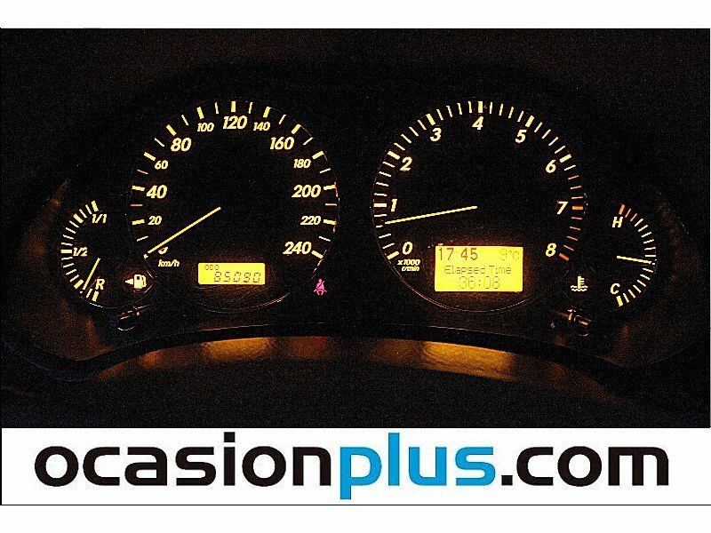 Toyota Avensis 1.8 VVTI Sol 129CV  GLP HOMOLOGADO