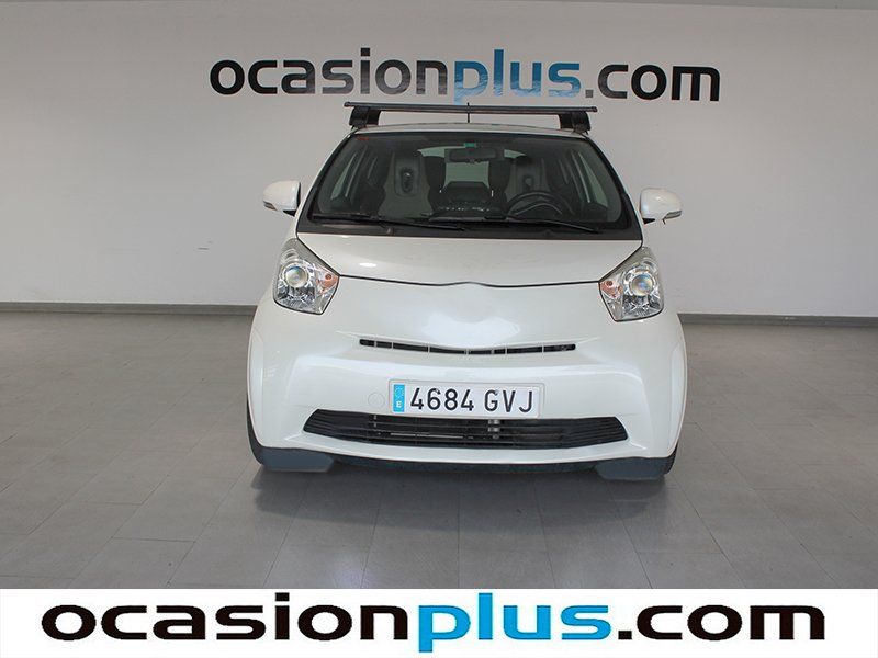 Toyota iQ 1.0 VVT-I 50 kW (68 CV)
