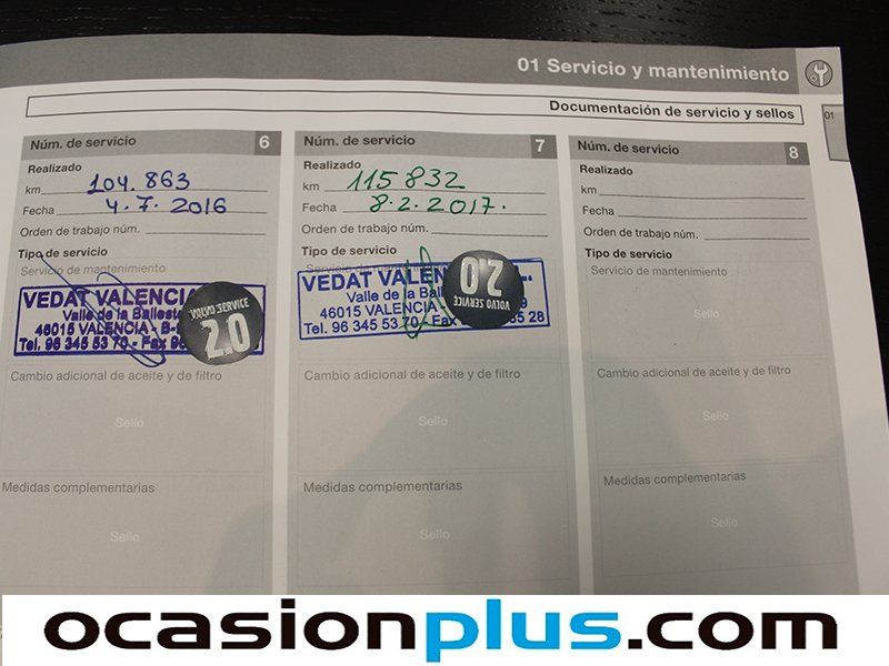 Volvo C70 2.0 D Momentum Auto 136CV