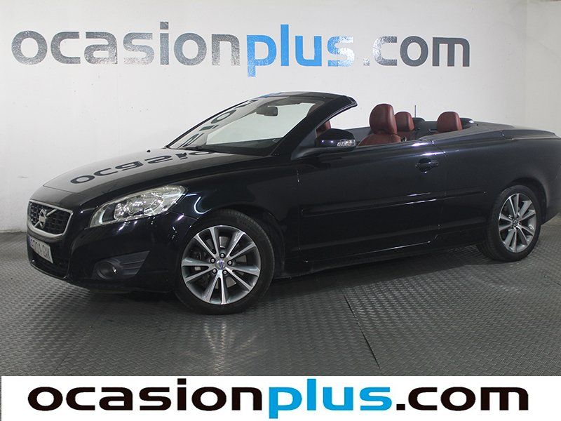 Volvo C70 2.0 D Momentum Auto 136CV
