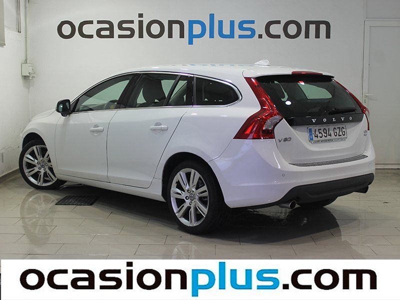 Volvo V60 D5 Momentum AWD Aut. 151 kW (205 CV)