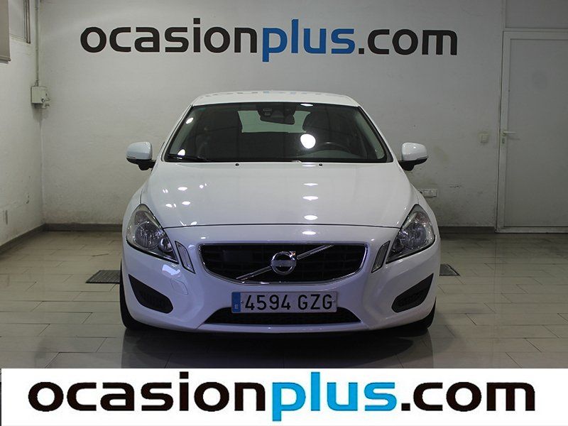 Volvo V60 D5 Momentum AWD Aut. 151 kW (205 CV)