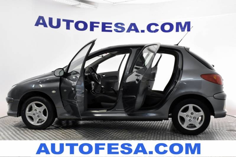 Peugeot 206 1.4i 75cv XS-Line 5p