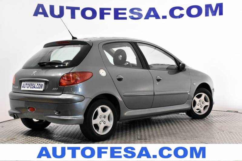 Peugeot 206 1.4i 75cv XS-Line 5p