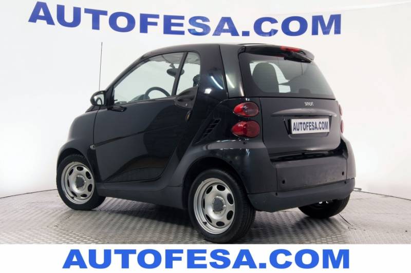 Smart ForTwo Coupe 0.7 Pure 61cv  Auto Secuencial 3p