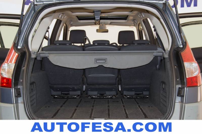 Renault Grand Scenic 1.9 dCi 130cv Dynamique 5 plazas 5p