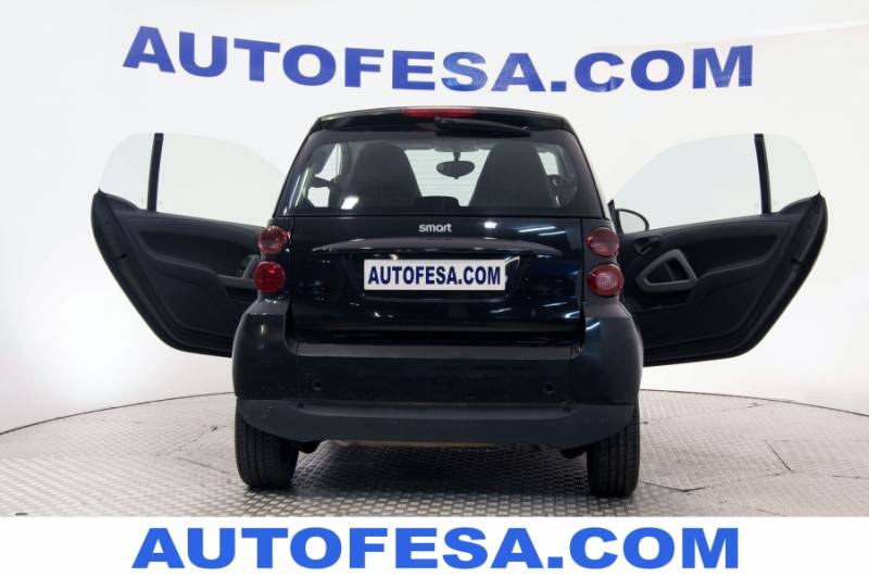 Smart ForTwo Coupe 0.7 Pure 61cv  Auto Secuencial 3p