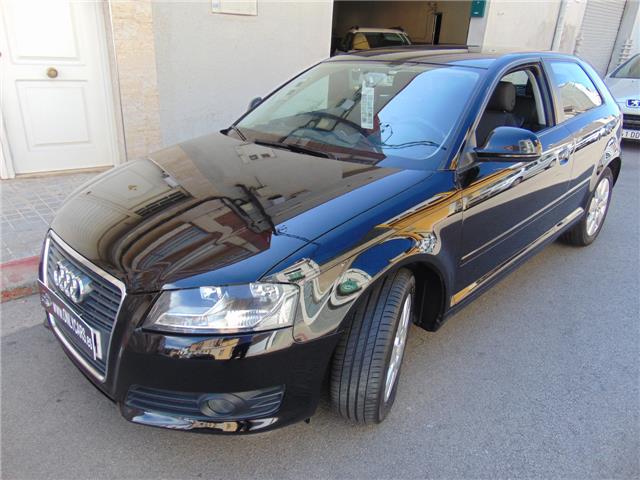 Audi a3 1.6TDI Ambition 105cv start-stop libro