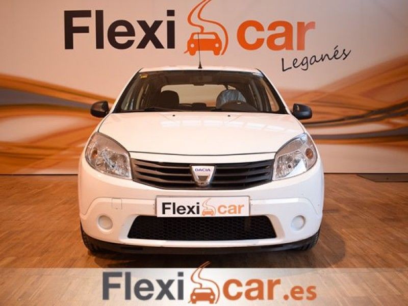 Dacia Sandero Base 1.2 16v 75cv