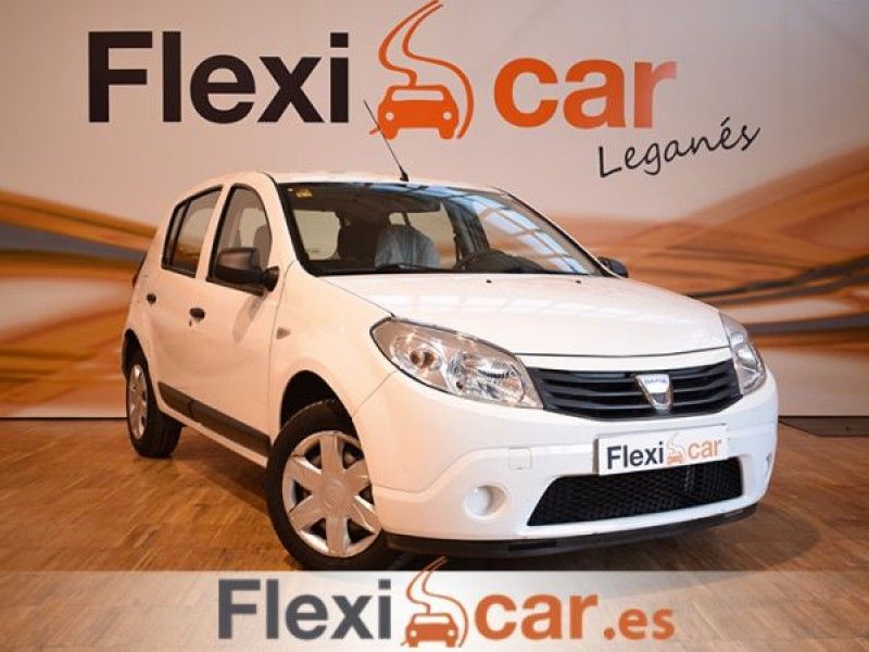 Dacia Sandero Base 1.2 16v 75cv
