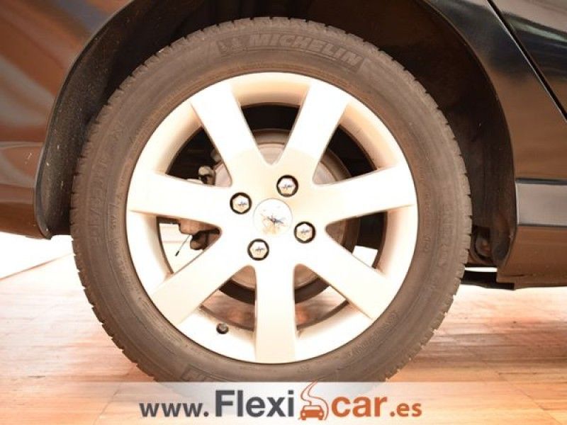 Peugeot 308 Confort 1.6 HDI 110 FAP CMP Auto.