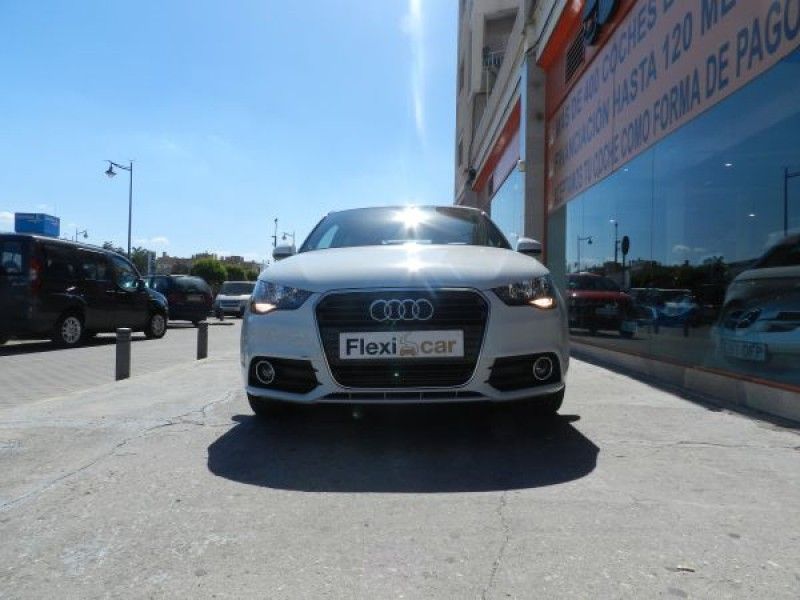 Audi A1 1.6 TDI 90cv Ambition