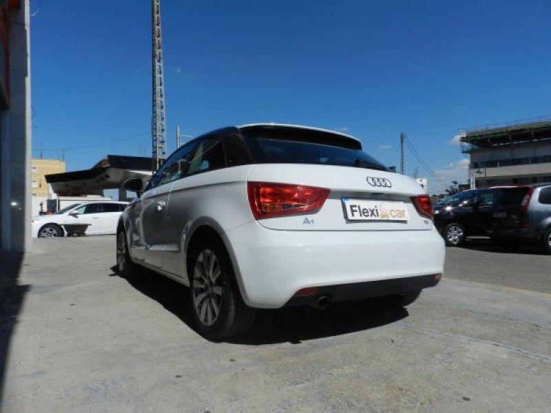 Audi A1 1.6 TDI 90cv Ambition