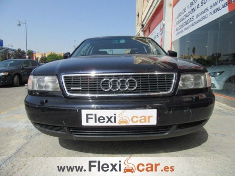 Audi A8 3.7 QUATTRO TIPTRONIC