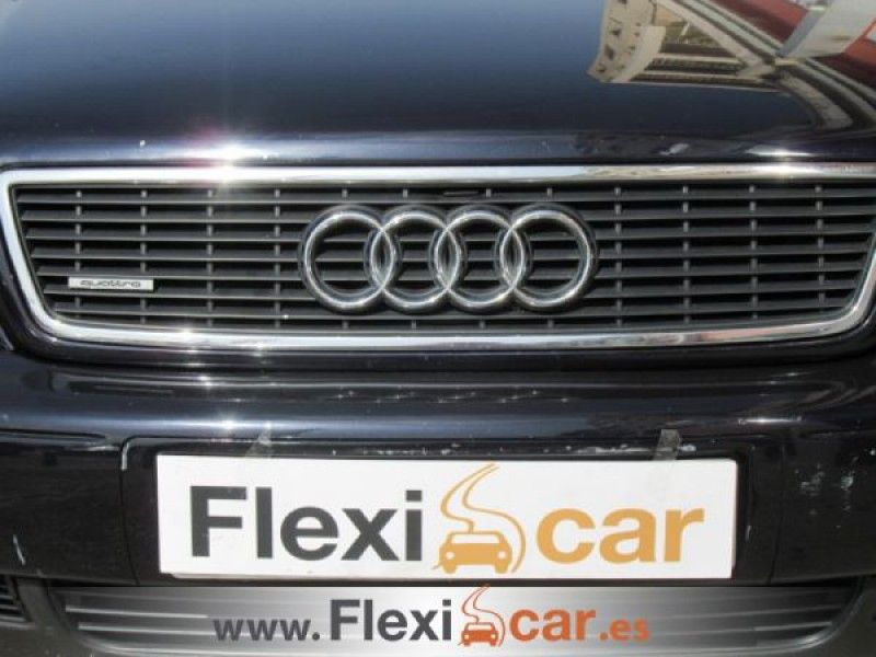 Audi A8 3.7 QUATTRO TIPTRONIC
