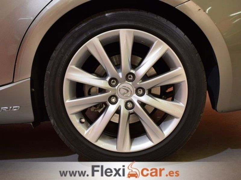 Lexus IS 250 2.5 300h Executive