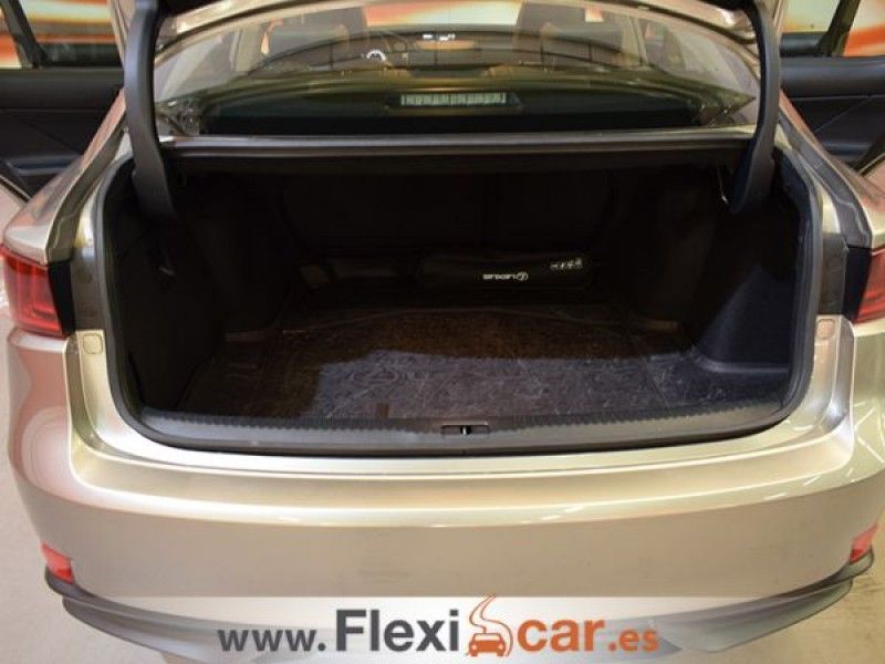 Lexus IS 250 2.5 300h Executive