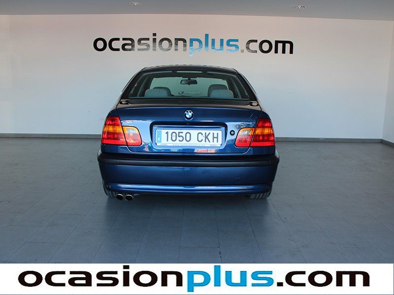 BMW 330 330i 170 kW (231 CV)