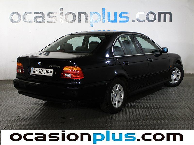 BMW 525 525iA 192CV