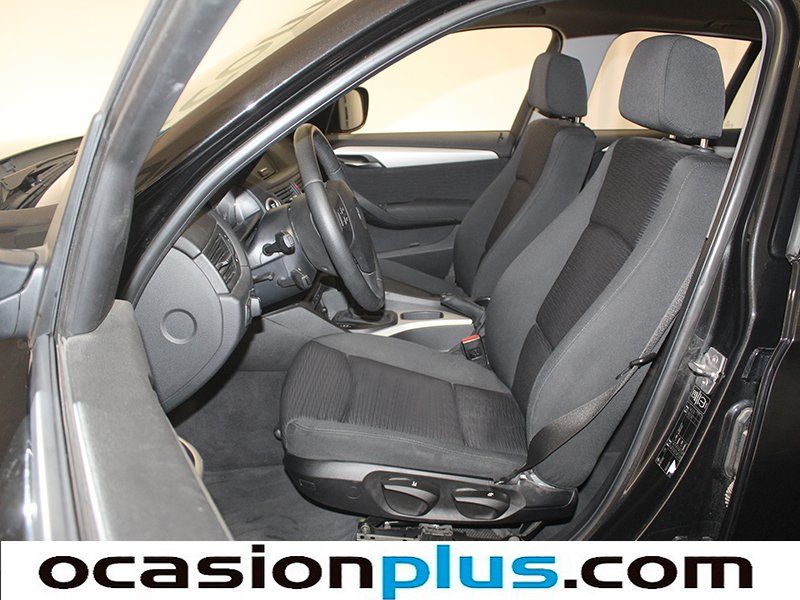 BMW X1 sDrive18d 105kW (143CV)