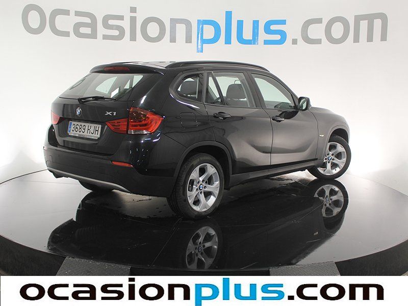 BMW X1 sDrive18d 105kW (143CV)