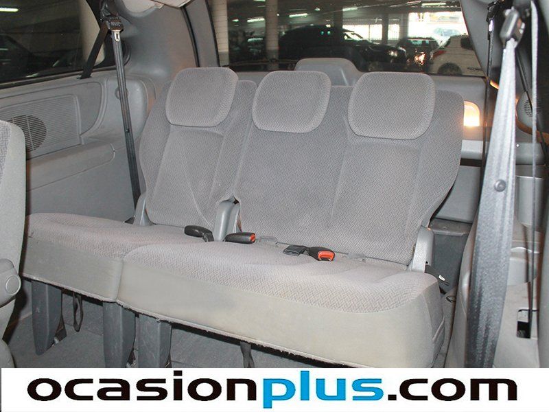 Chrysler Grand Voyager 2.8 CRD LX Auto 110 kW (150 CV) 7plz